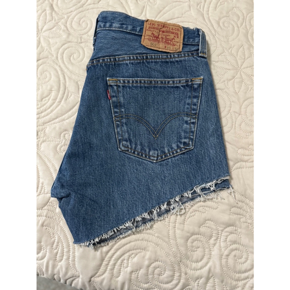 Levi’s 501 Denim Cutoffs Size 8 - Picture 3 of 11